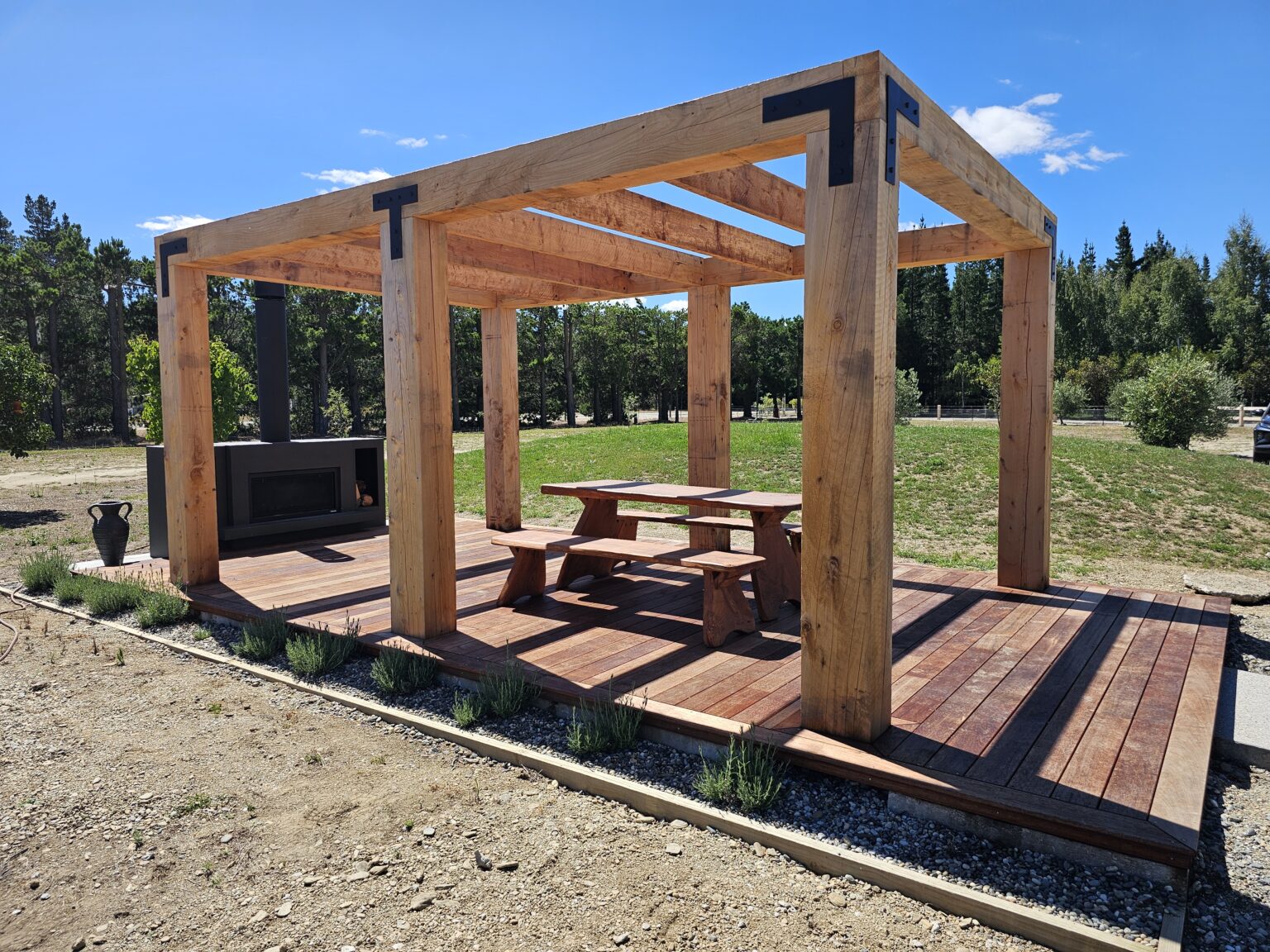 Bryght Dynes Pergola